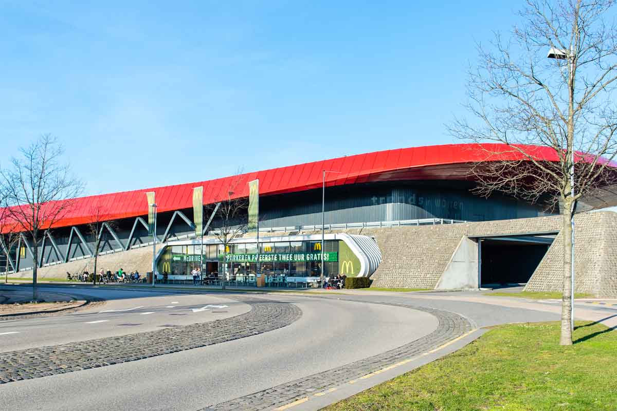 McDrive in The Wall De McDrive in The Wall is weer open